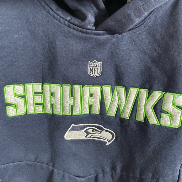 Seattle Seahawks NFL Team Apparel Kids Navy embroidered Hoodie size youth medium - Picture 2 of 5